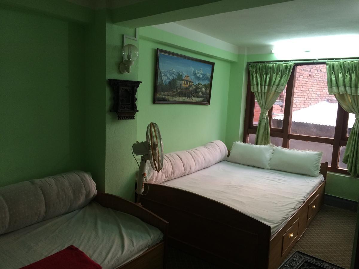 Ajima Guest House Bhatgoan Esterno foto