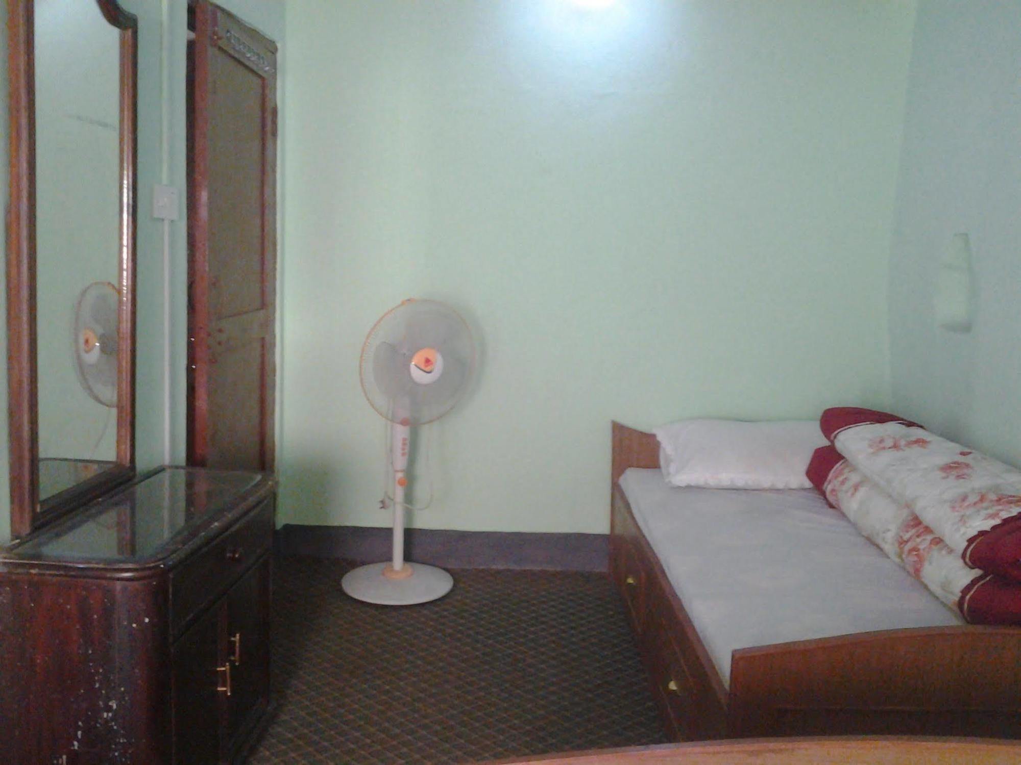 Ajima Guest House Bhatgoan Esterno foto