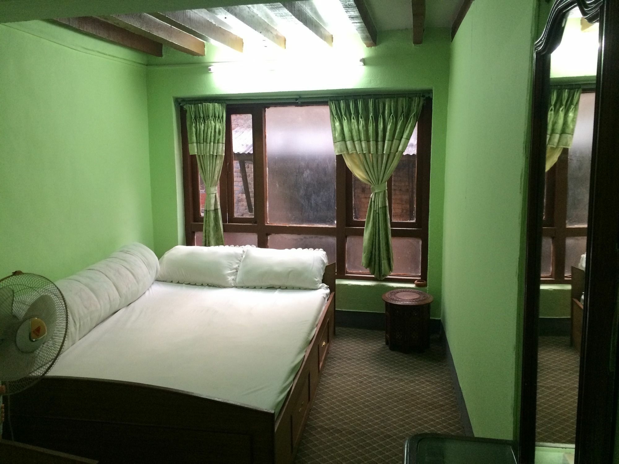 Ajima Guest House Bhatgoan Esterno foto